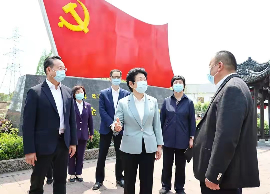 黄莉新在湖州调研：在推进“浙有善育”体系建设中走在前列