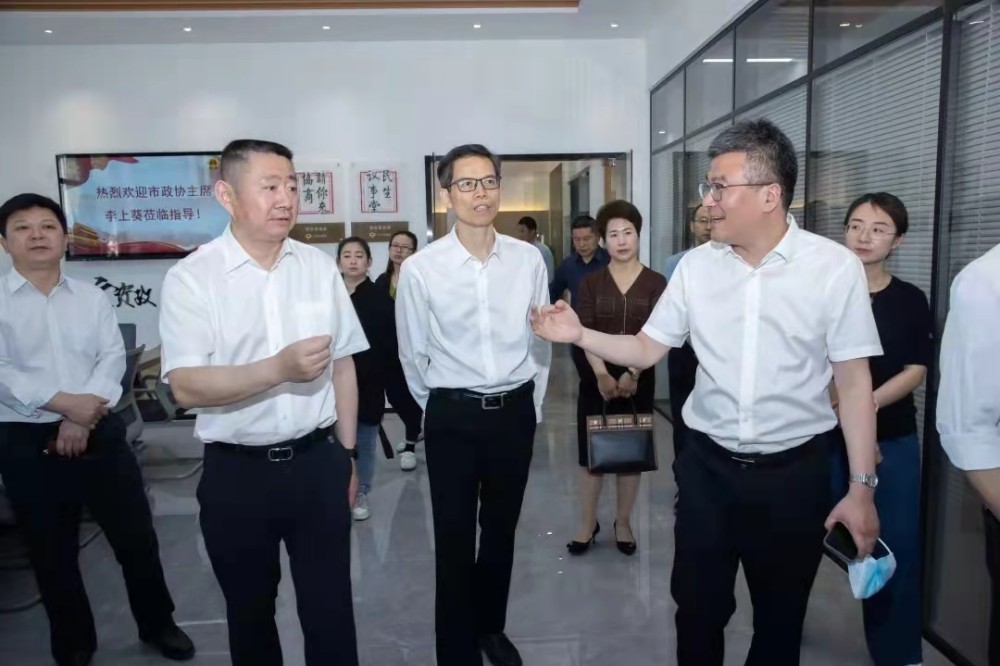 李上葵在吴兴调研时强调：以首位担当奔跑姿态当好加强和改进人民政协工作的排头兵