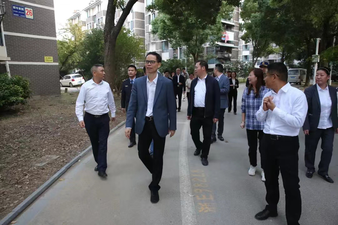 李上葵在检查全国文明典范城市创建工作时强调：对标对表抓整改